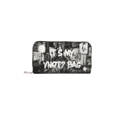 Women's wallet with front writing