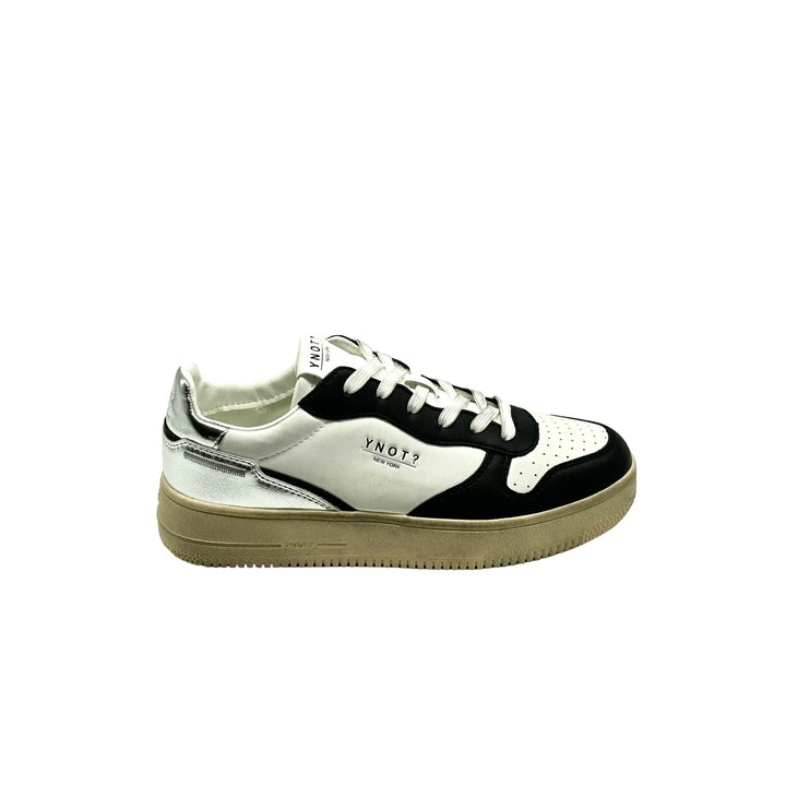 Sneakers Donna con tomaia in pelle e contrasti scamosciati neri